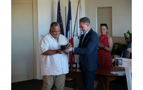 Médaille de la ville décernée à l'ASMTT